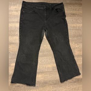 AE Next Level Stretch Black Raw Hem Flare Jeans Size 24 Short